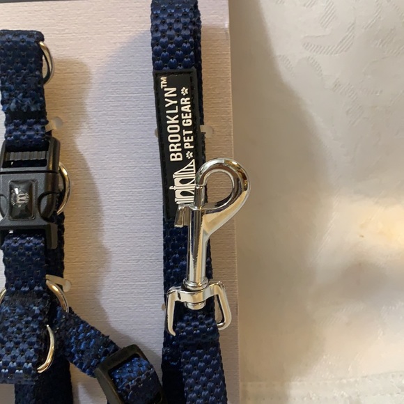 Harness & Lead Set by Brooklyn Pet Gear - Picture 5 of 8
